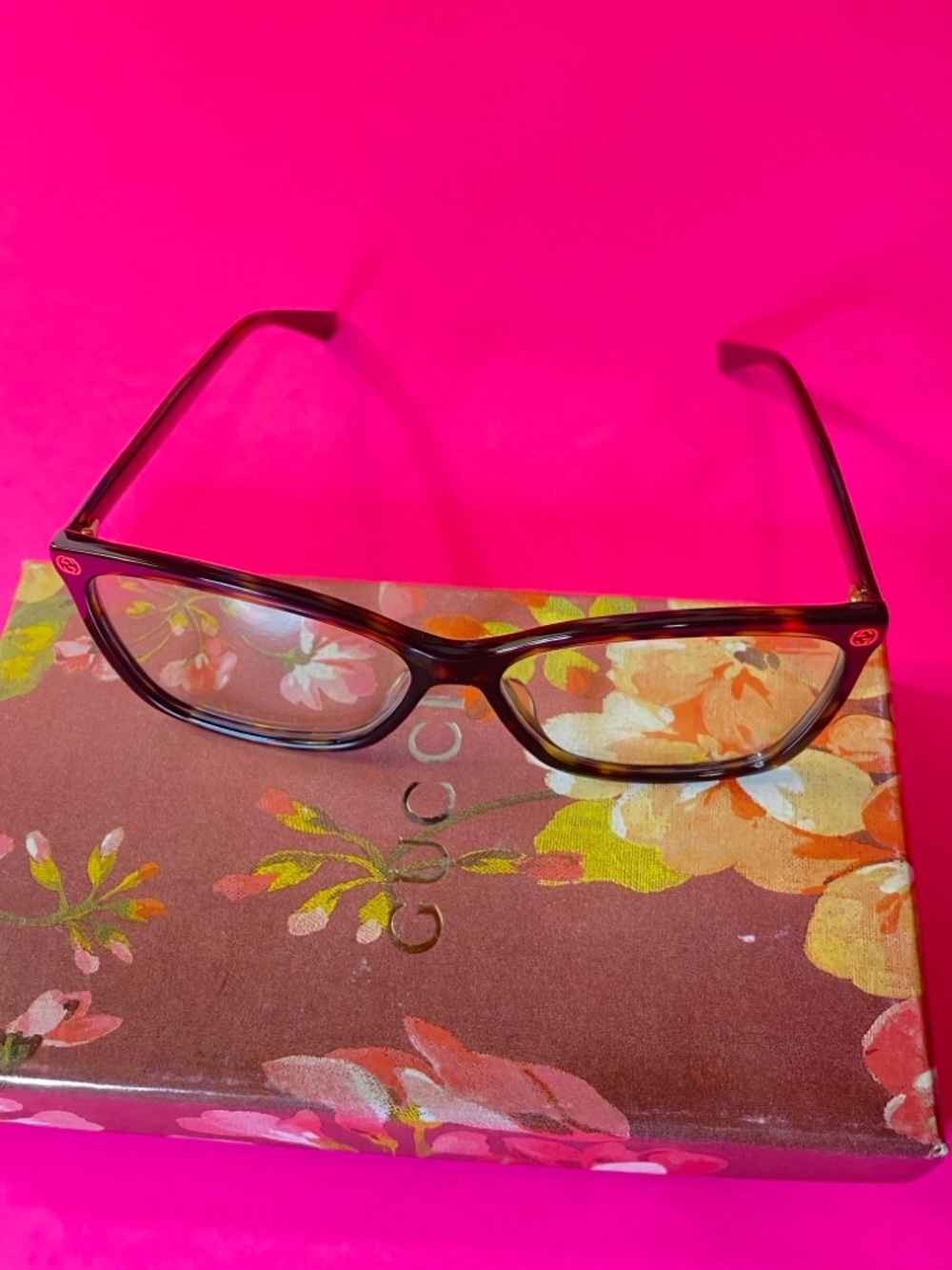 Gucci Women's Tortoiseshell Eyeglasses - Brown 56/14